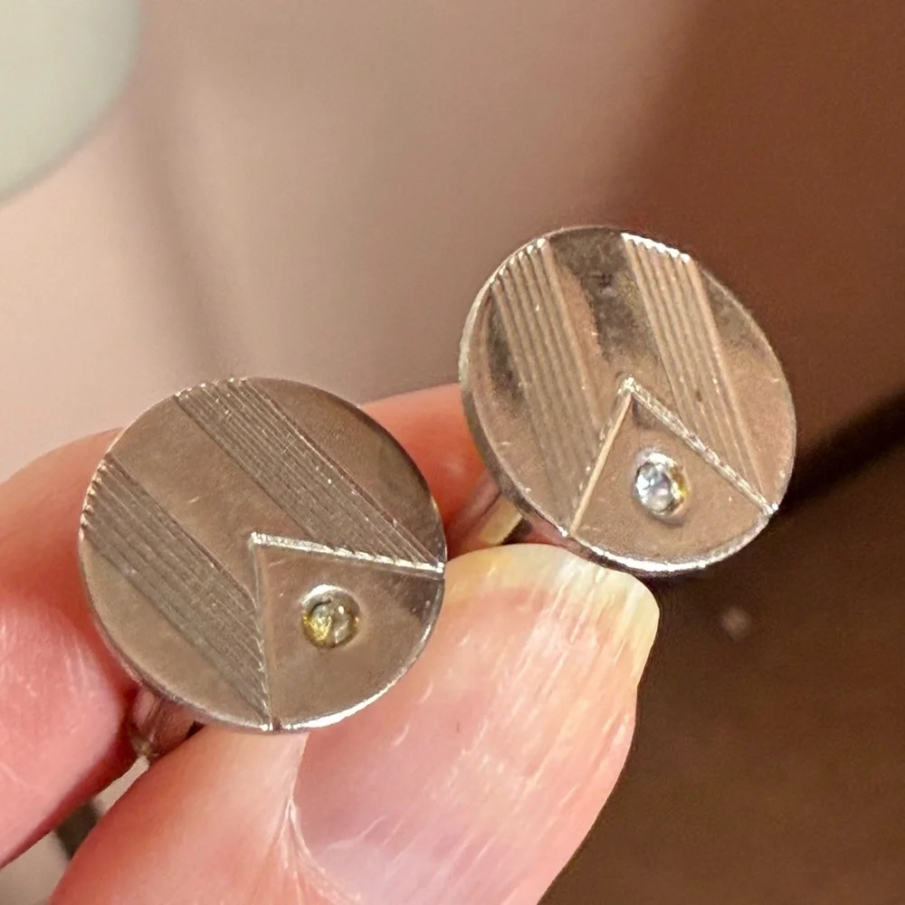 Vintage 1940's art deco silver textured striped round cufflinks